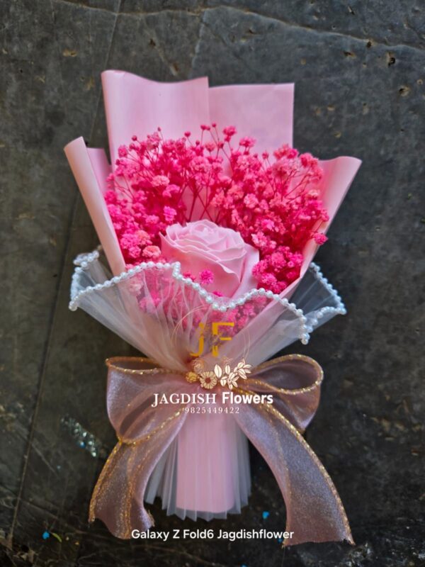 Dry gypso with Pink Rose
