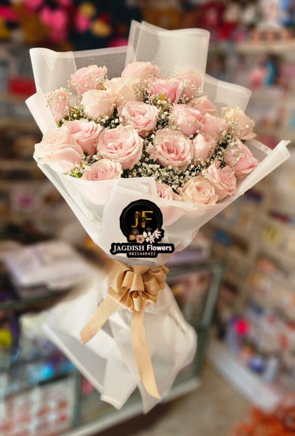 Pink Roses with Blurry white paper & filled with Gypso