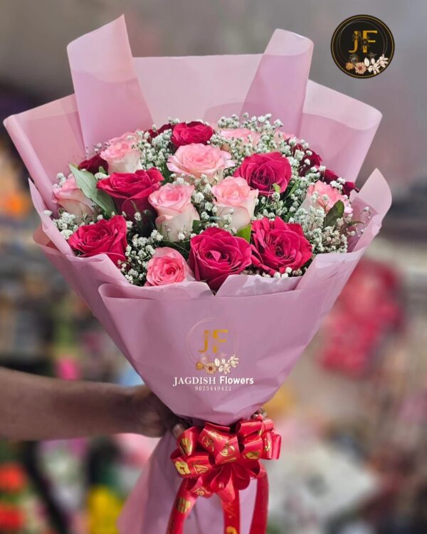 Red and Pink Roses Bunch Bouquet
