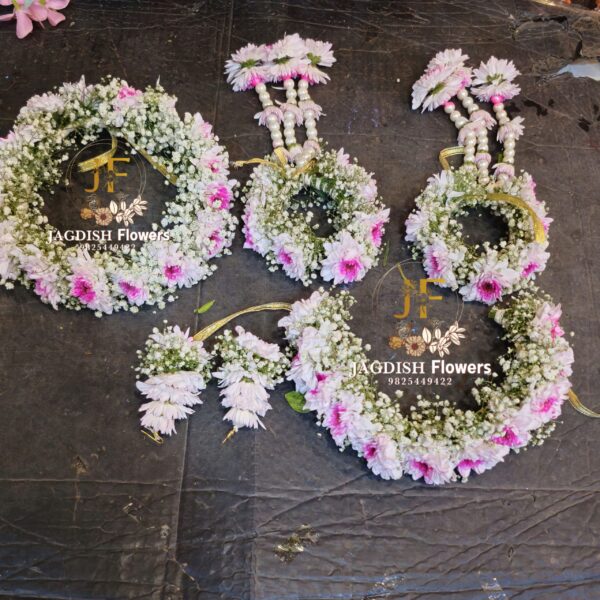 Ornaments for sevanti and gypso