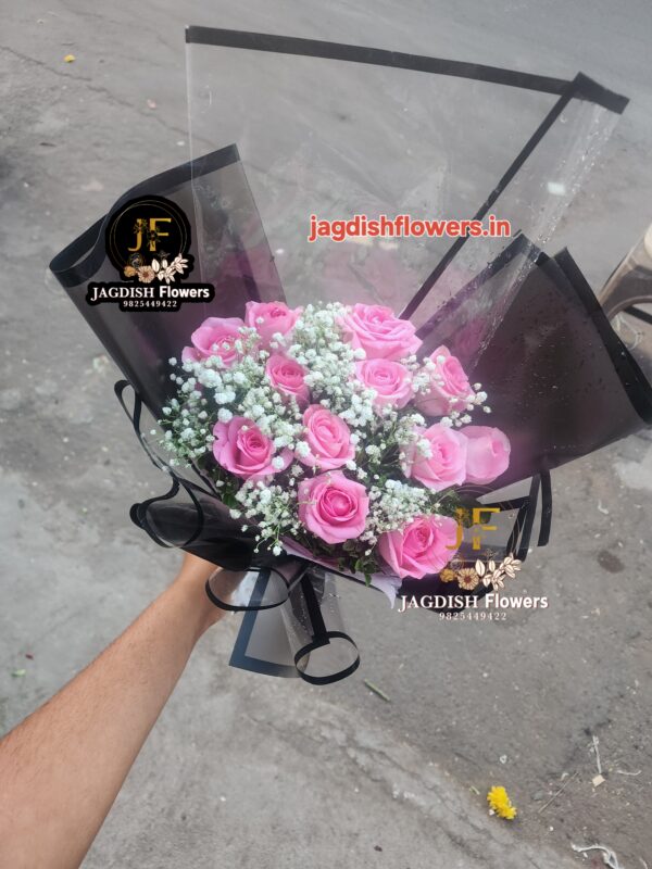Red rose bouquet with gypso - Image 2