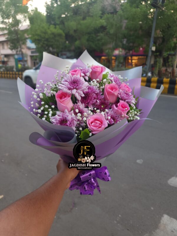 Purple chrysanthemum & pink rose bouquet