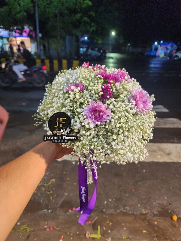 bunch of gypso and chrysanthemum - Image 2