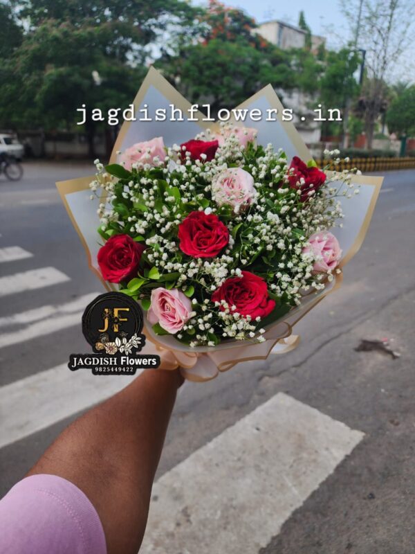 Red & Pink Roses Bunch Bouquet