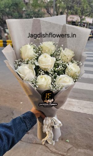 Elegant White Roses Bunch in Grey Paper | BY JAGDISH FLOWERS